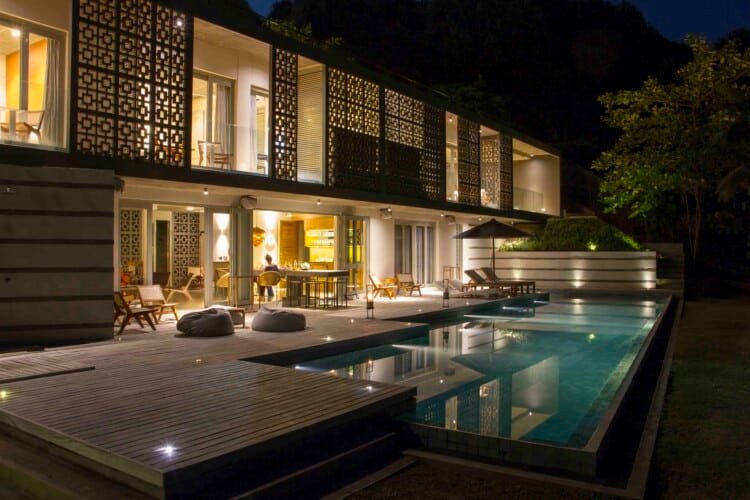 Modern Villas in Sri Lanka