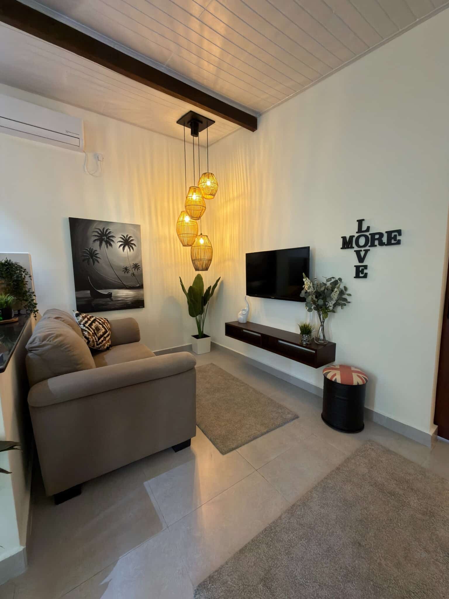 Top Notch Villas in Sri Lanka Palm Cove Villa Kabalana Surf Beach Ahangama and King Suite