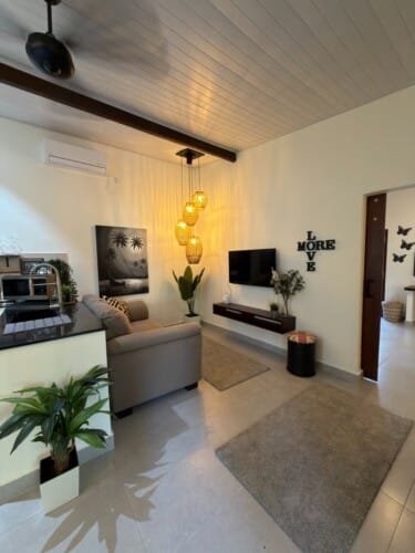 Top Notch Villas in Sri Lanka Palm Cove Villa Kabalana Surf Beach Ahangama and King Suite