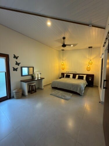 Top Notch Villas in Sri Lanka Palm Cove Villa Kabalana Surf Beach Ahangama and King Suite