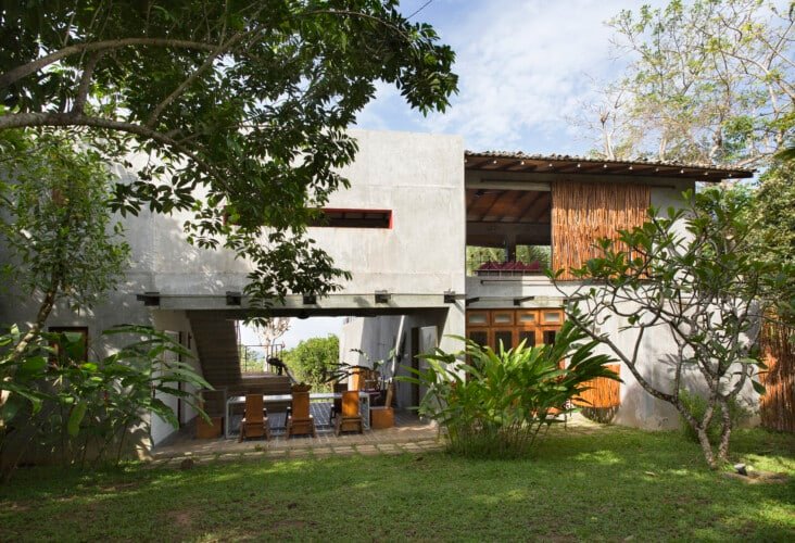 Kadju House Beachfront Villa in Mawella Tangalle