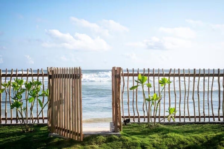 Tea Tree Surf Beachfront Villa Ahangama Kabalana Beach