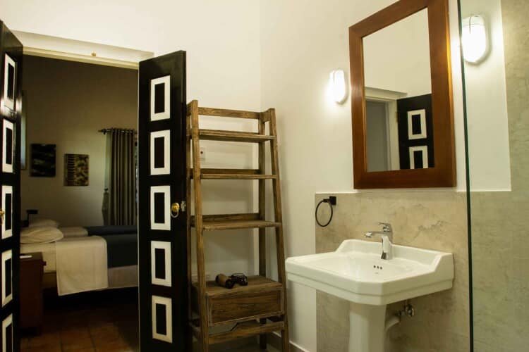 Top Notch Villas in Sri Lanka Avalon Villa in Kandy Sri Lanka Hill Country Hillside