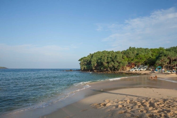 Top Notch Villas in Sri Lanka Nilwella Palms Beach Villa Dikwella