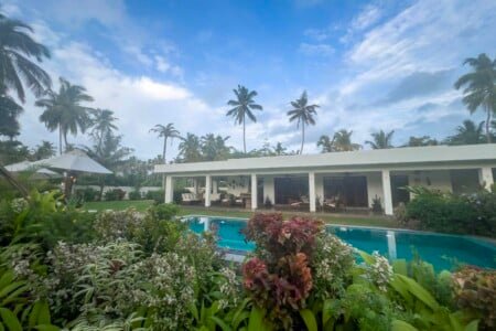 Palm Cove Villa Private 3-bedroom villa with pool near Kabalana Beach